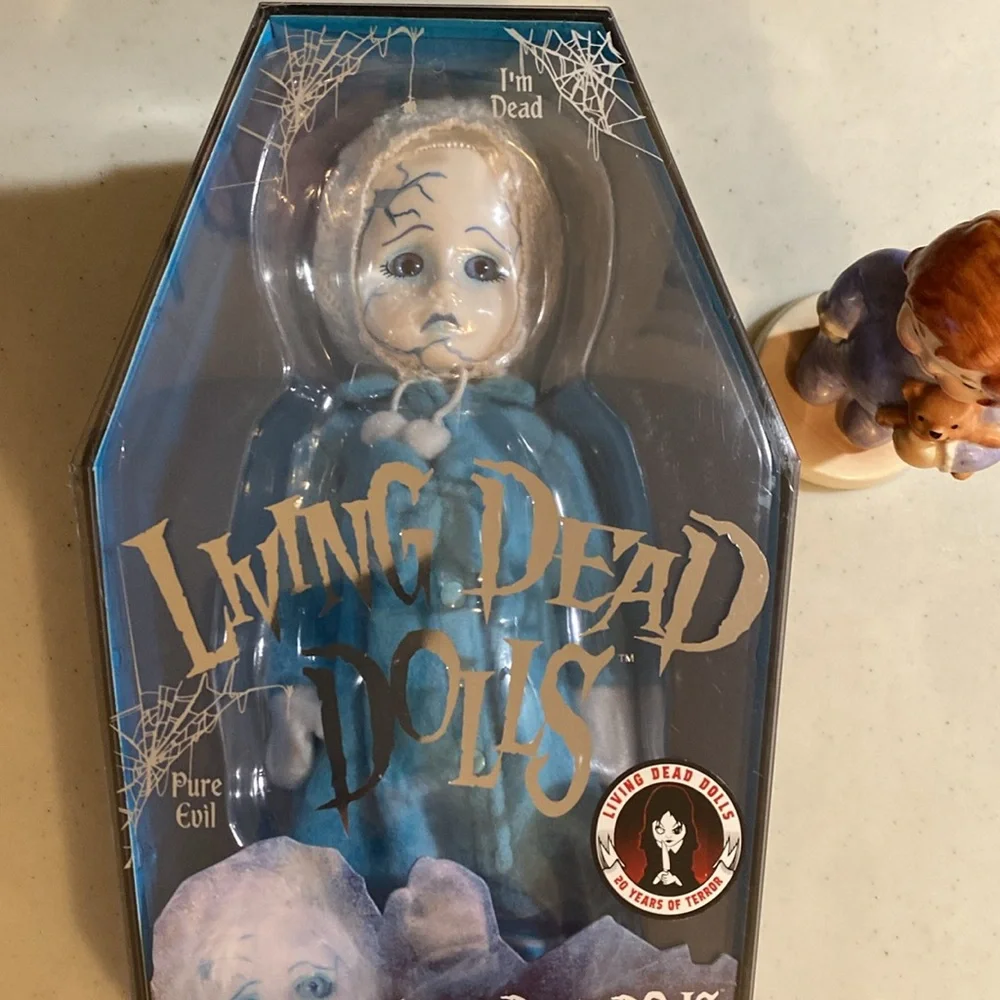 Living Dead Dolls Resurrection XII Frozen Charlotte